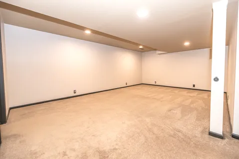 $329,000 | 67 Honeysuckle Drive, Crystal Lake, IL 60014