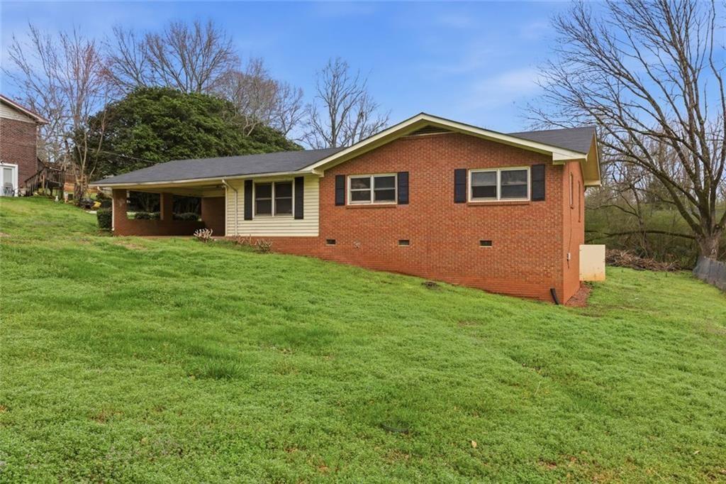 4075 Craig Place Gainesville, GA 30507 - Photo 4 of 34