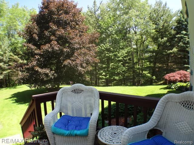 6913 Bergin Road Howell, MI 48843 - Photo 30 of 39 027.jpg