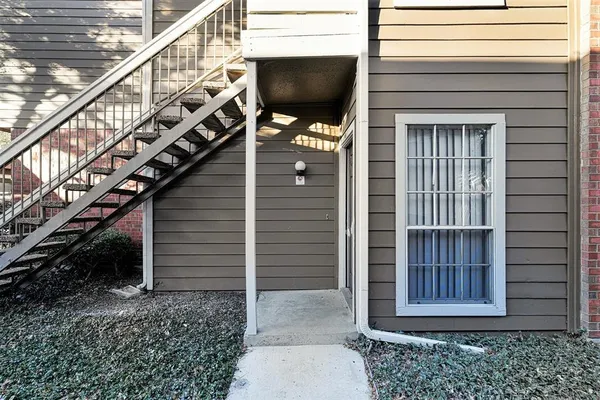 $139,000 | 3641 West Northgate Drive, Unit 105, Irving, TX 75062