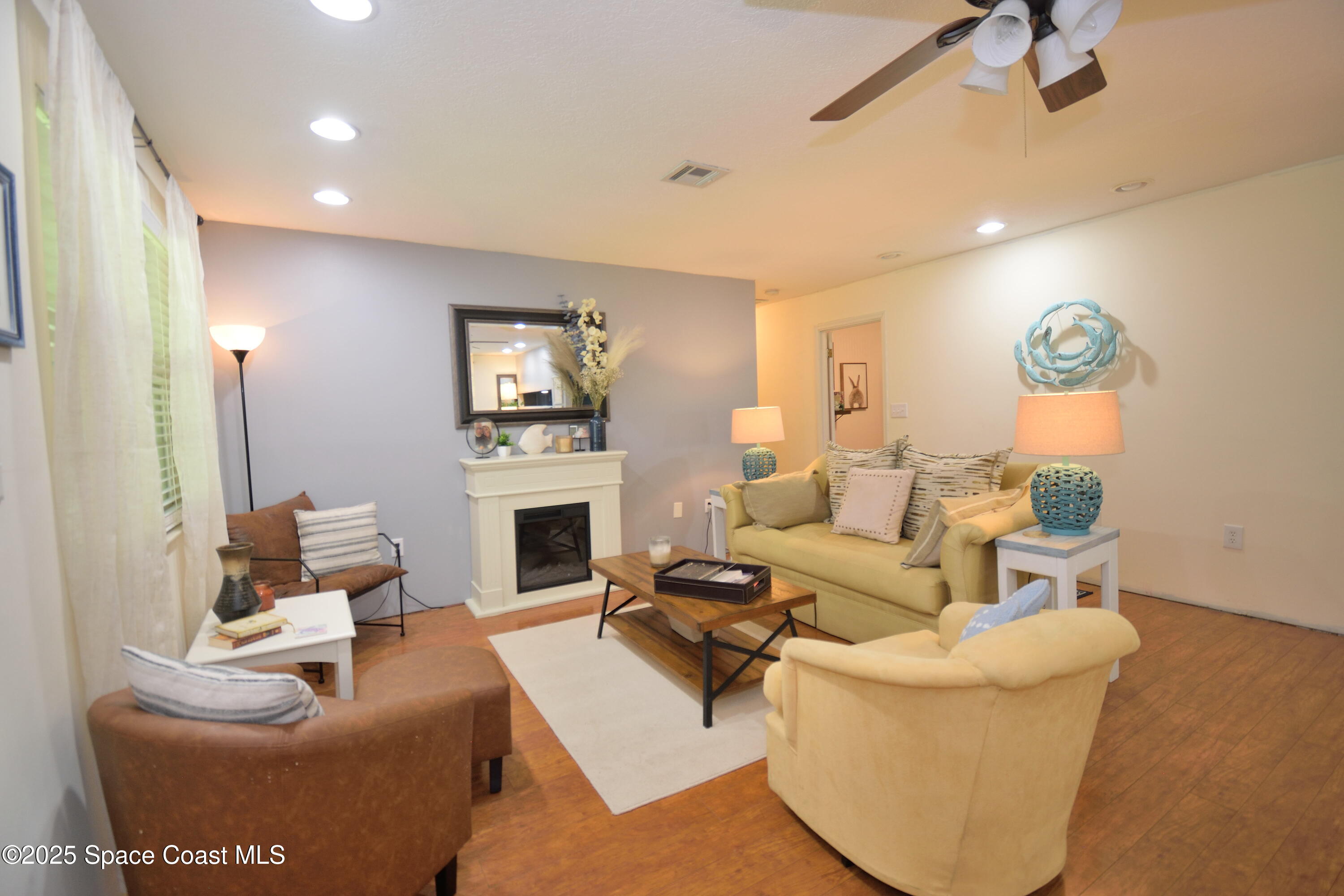 745 Cox Road Cocoa, FL 32926 - Photo 5 of 21 Living Area