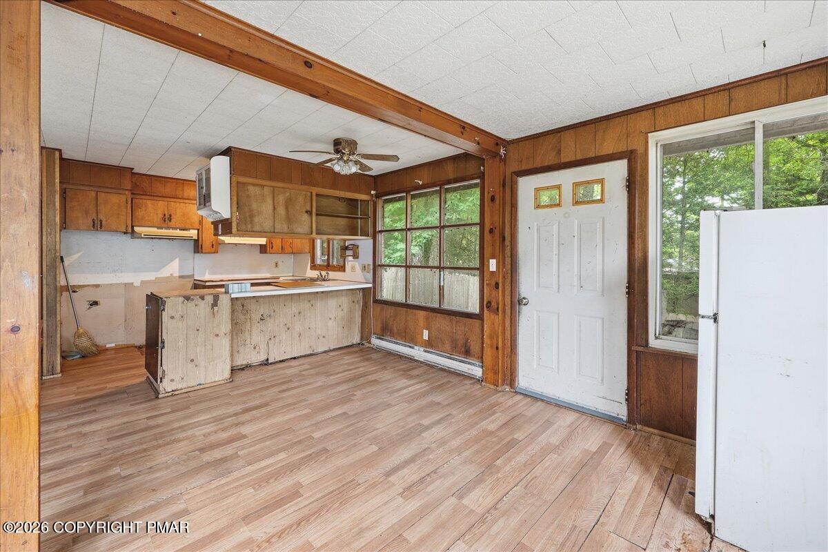 112 Purdytown Road Lakeville, PA 18438 - Photo 3 of 28 Eating Area