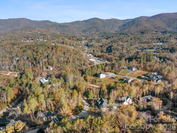 $1,250,000 | 3 Erin Glen Court, Fairview, NC 28730