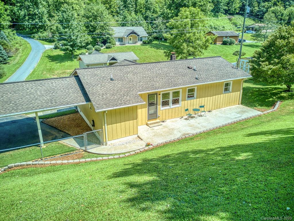 1953 Cope Creek Road Sylva, NC 28779 - Photo 5 of 27 Gallery Image 5