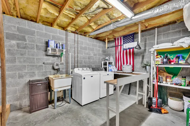 $299,900 | 448 Mallard Drive, Dover, TN 37058