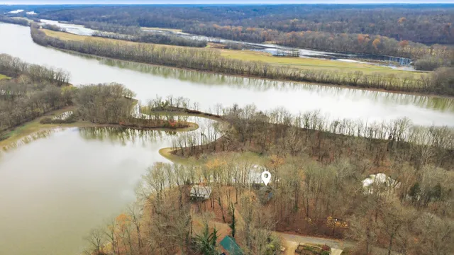 $299,900 | 448 Mallard Drive, Dover, TN 37058