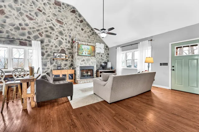 $299,900 | 448 Mallard Drive, Dover, TN 37058