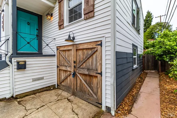 $529,000 | 122 Fleming Avenue, Vallejo, CA 94590