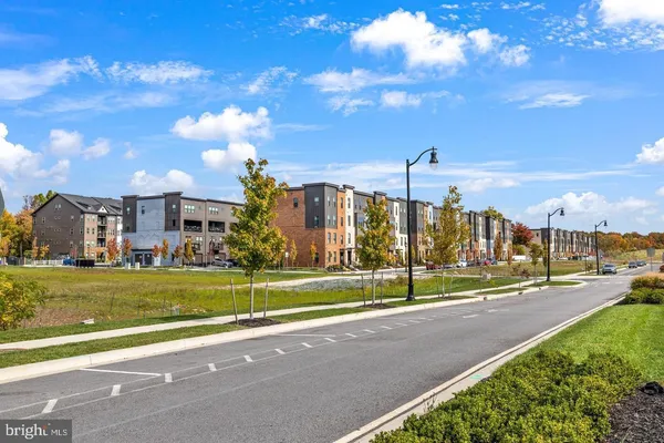 $3,850 | 10046 B American Pharoah Lane, Unit 76, Laurel, MD 20723