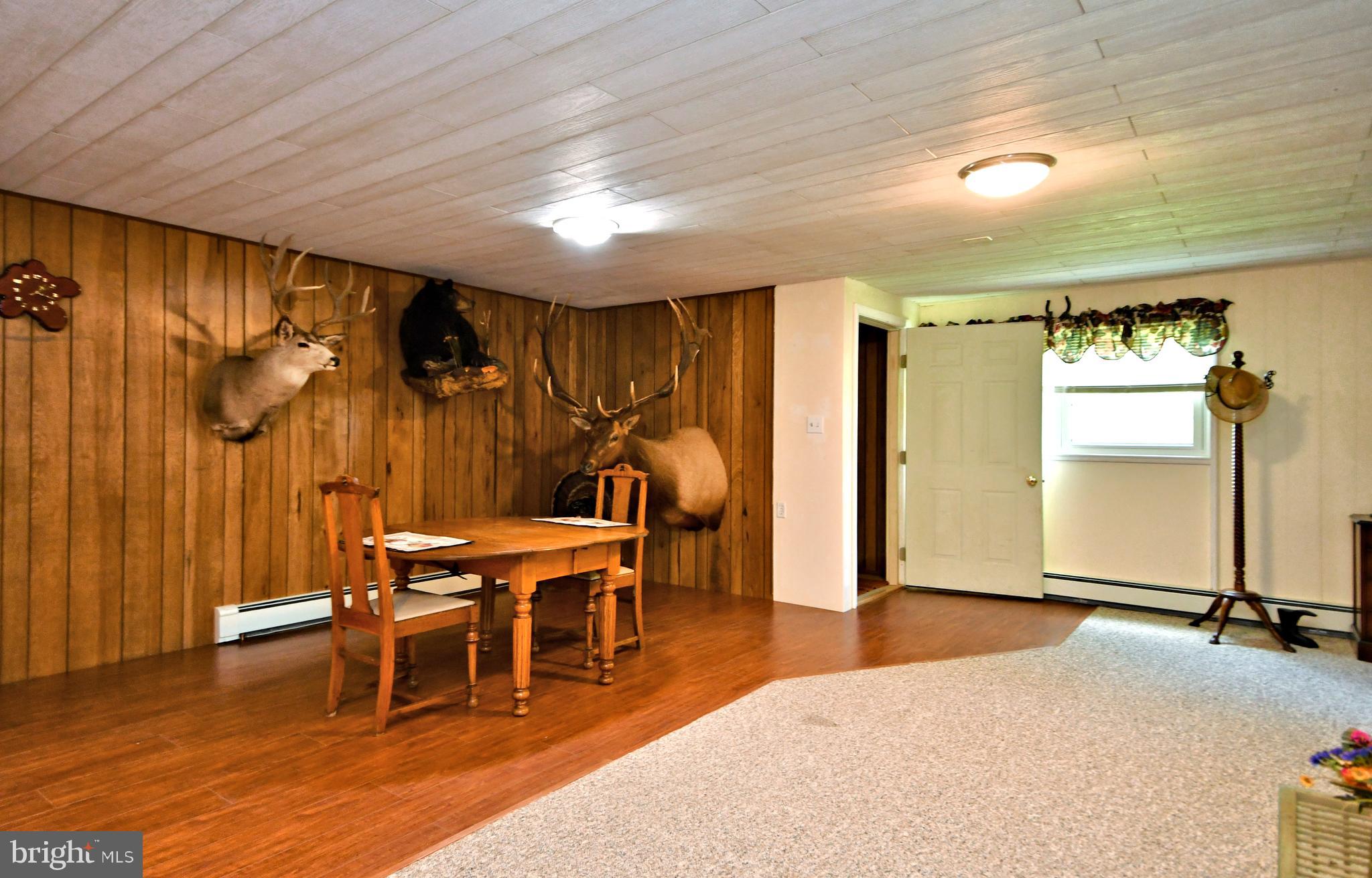 58 Groff Road Boyertown, PA 19512 - Photo 77 of 95 Guest Suite Dining & Kitchen Area Above Garage