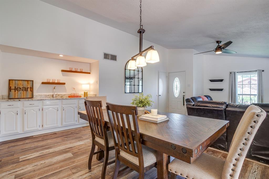 3113 Spring Grove Drive Bedford, TX 76021 - Photo 12 of 33