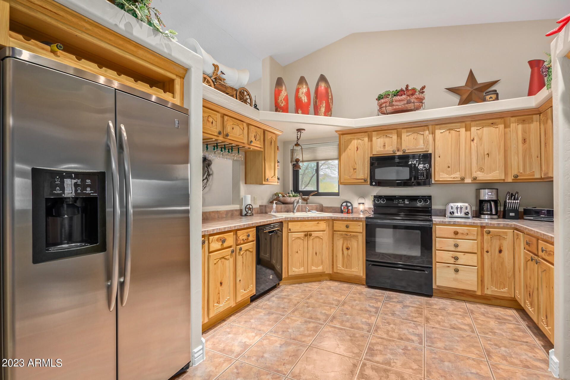 4532 North Cactus Road Apache Junction, AZ 85119 - Photo 3 of 15 14 - Cactus