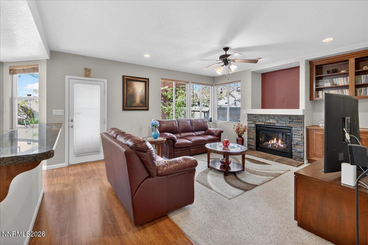 10063 Kentfield Place Reno, NV 89521 - Photo 14 of 29 19-DSC_4276