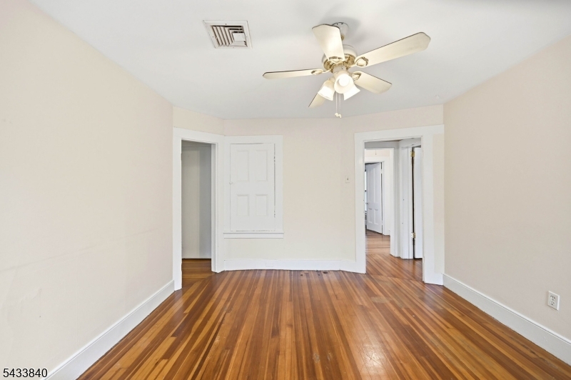 83 High Street, Unit 2 Newton, NJ 07860 - Photo 16 of 27