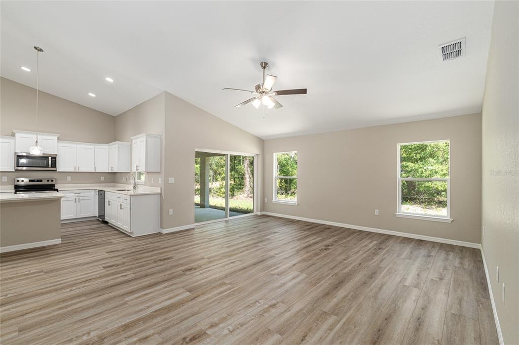 13550 Southwest 80th Street Dunnellon, FL 34432 - Photo 6 of 51