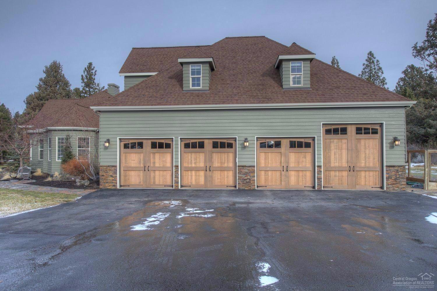 60570 Woodside Road Bend, OR 97702 - Photo 22 of 23 The 4-car garage features an RV space an