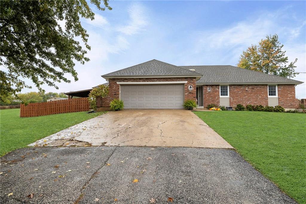 13870 South Moonlight Road Olathe, KS 66061 - Photo 1 of 1