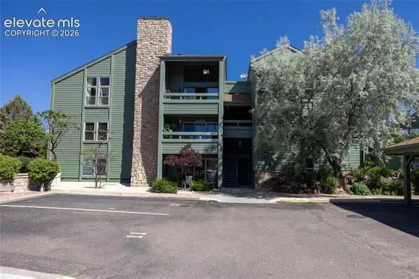 $269,900 | 140 East Rockrimmon Boulevard, Unit 202, Colorado Springs, CO 80919