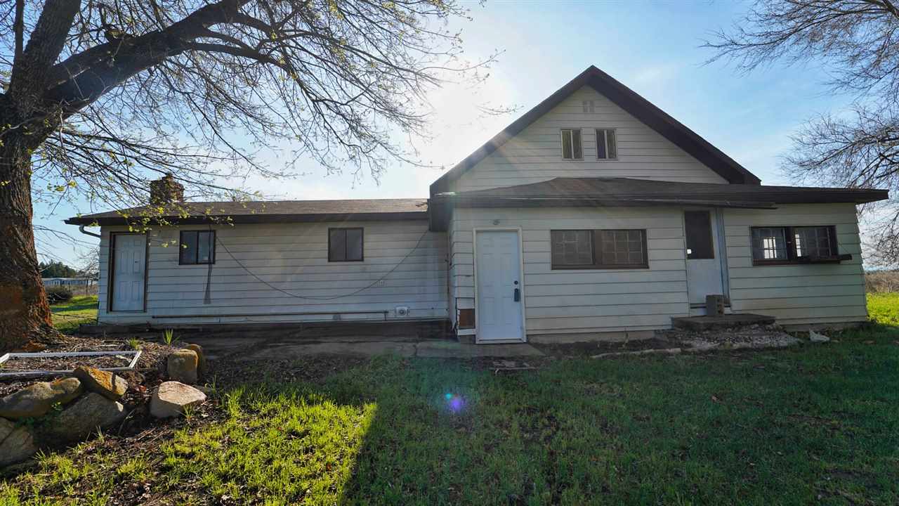 38811 North Short Road Deer Park, WA 99006 - Photo 7 of 12