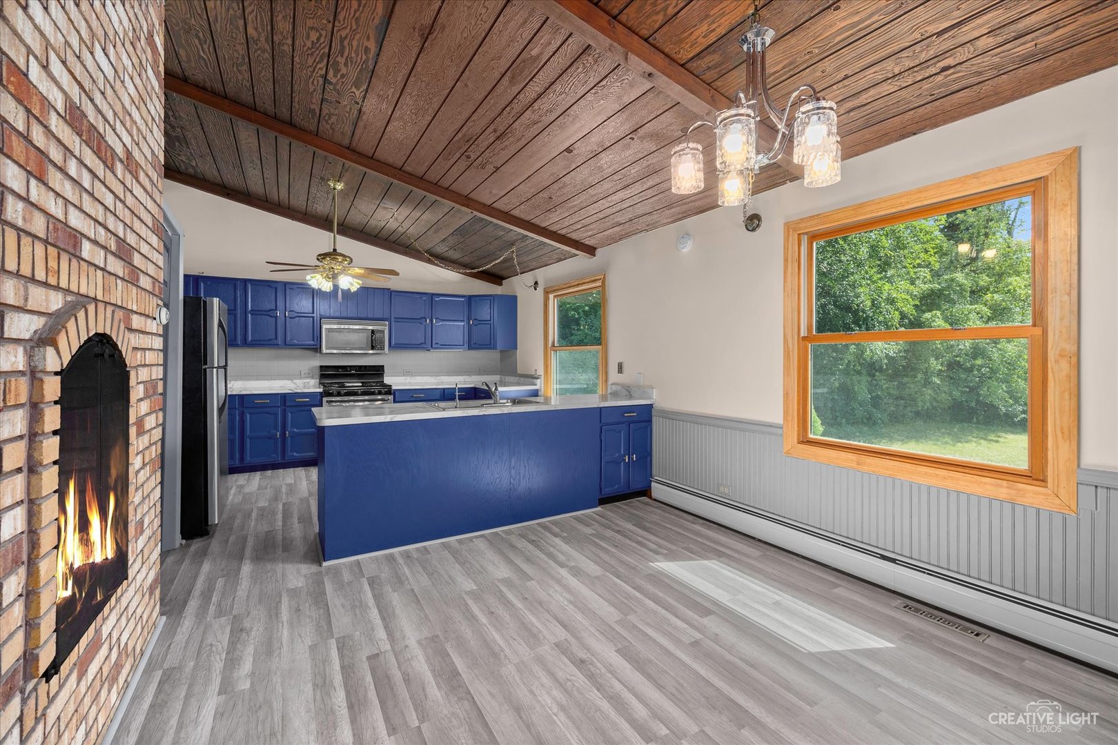 11700 Ballard Road Huntley, IL 60142 - Photo 8 of 27 Gallery Image 8