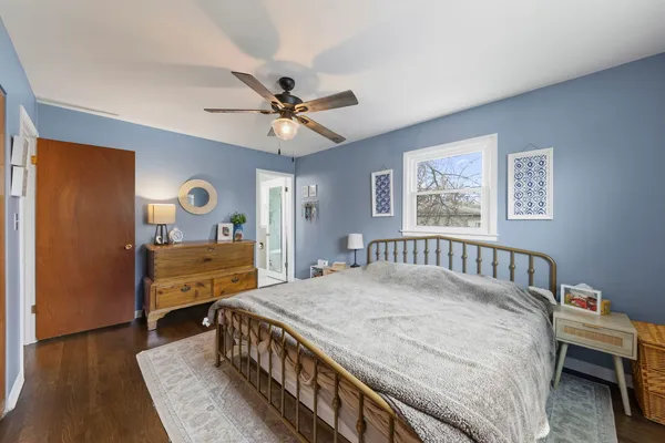 $475,000 | 6065 Chase Avenue, Downers Grove, IL 60516