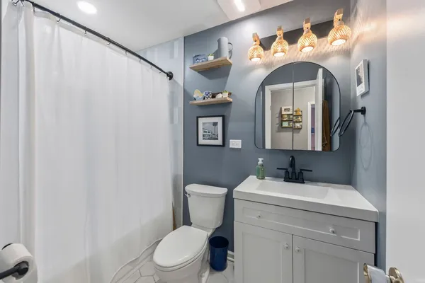 $475,000 | 6065 Chase Avenue, Downers Grove, IL 60516