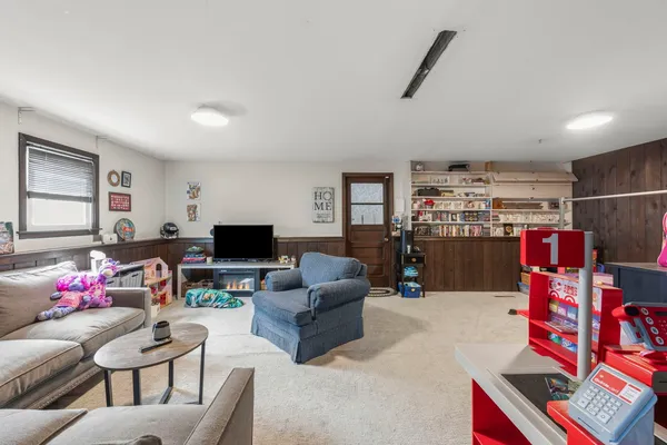 $475,000 | 6065 Chase Avenue, Downers Grove, IL 60516