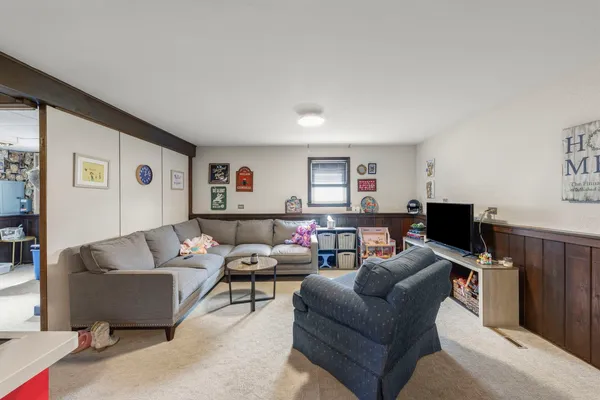 $475,000 | 6065 Chase Avenue, Downers Grove, IL 60516