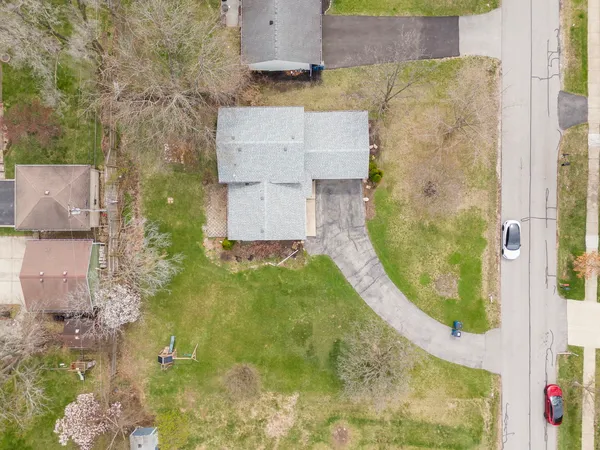$475,000 | 6065 Chase Avenue, Downers Grove, IL 60516