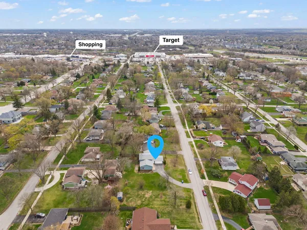 $475,000 | 6065 Chase Avenue, Downers Grove, IL 60516