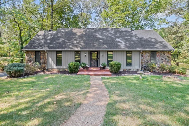 $585,000 | 6455 Palomino Drive, Lakeland, TN 38002