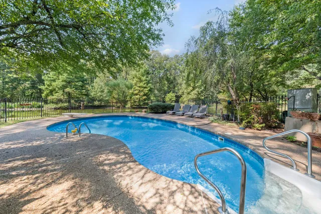 $585,000 | 6455 Palomino Drive, Lakeland, TN 38002