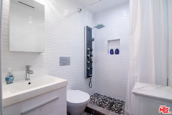 $2,500 | 2947 Kelton Avenue, Los Angeles, CA 90064
