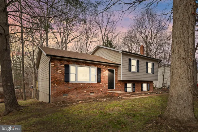 $399,900 | 341 Albany Street, Fredericksburg, VA 22407