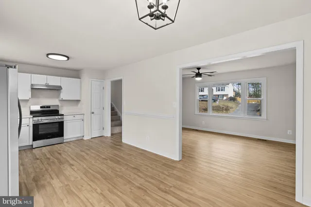 $399,900 | 341 Albany Street, Fredericksburg, VA 22407