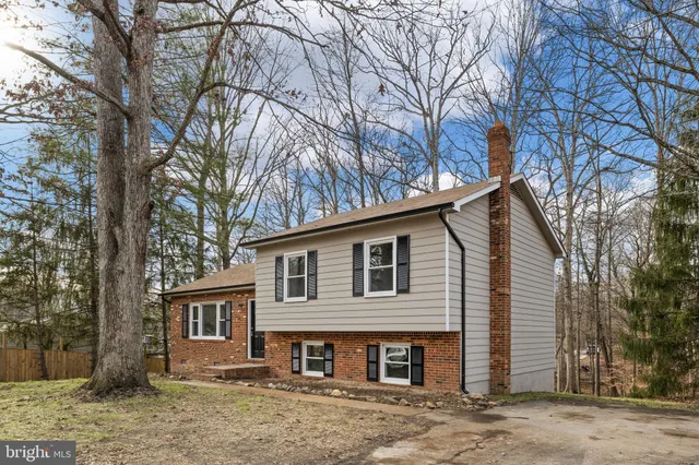 $399,900 | 341 Albany Street, Fredericksburg, VA 22407