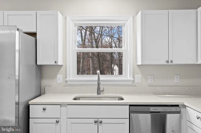 $399,900 | 341 Albany Street, Fredericksburg, VA 22407