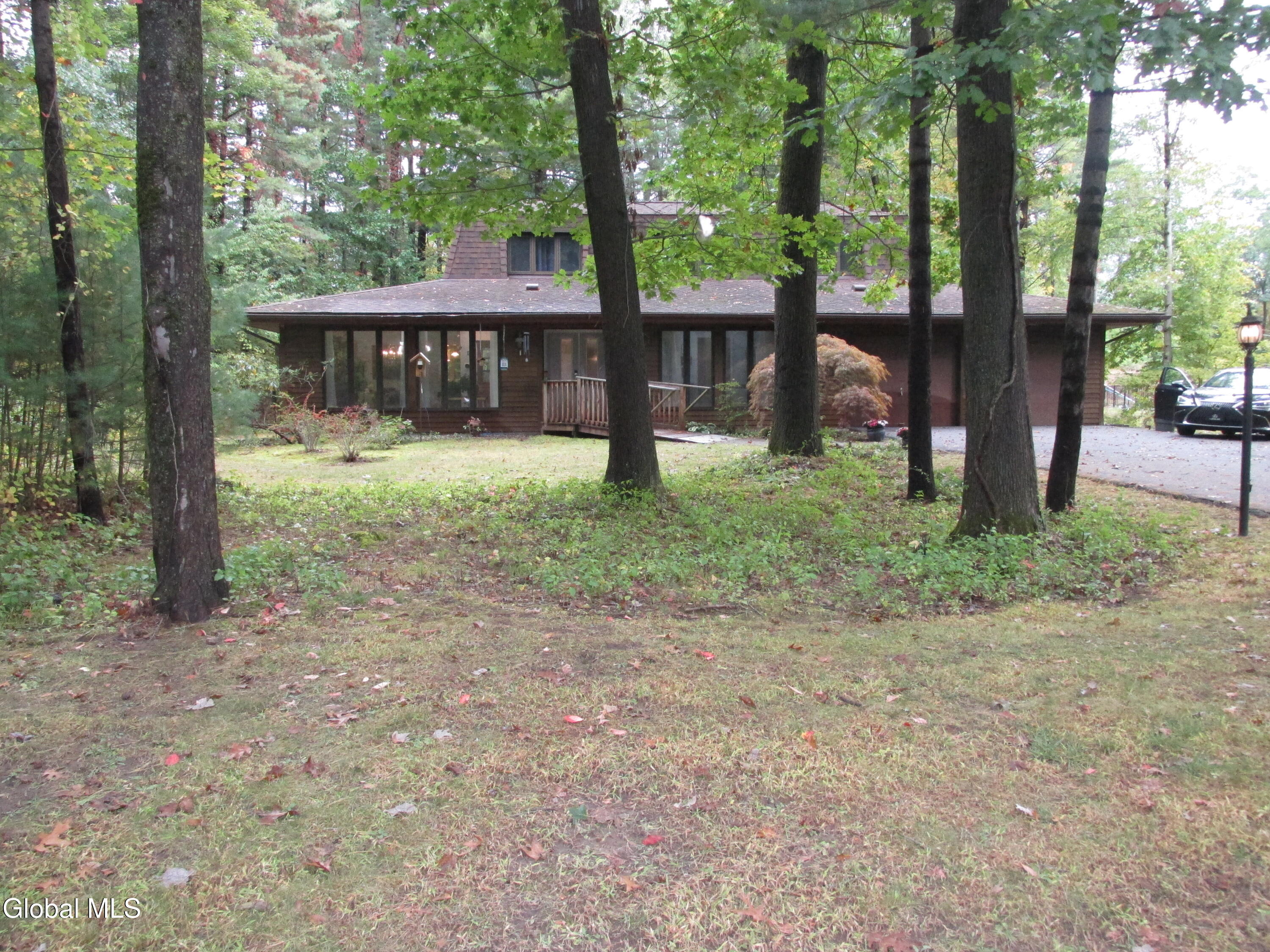 5 Stonegate Road Clifton Park, NY 12019 - Photo 14 of 48 IMG_4101