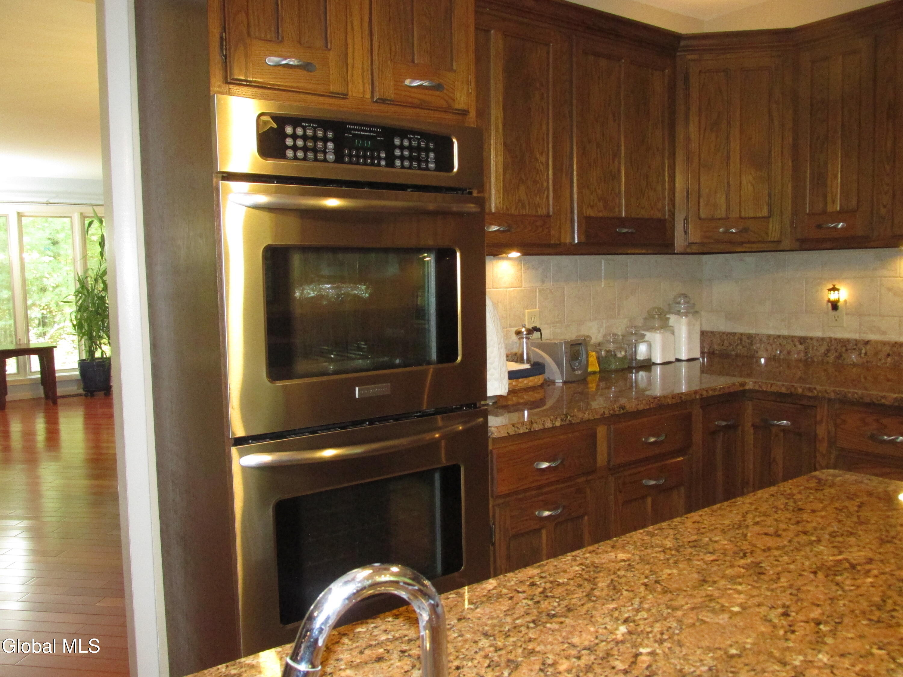 5 Stonegate Road Clifton Park, NY 12019 - Photo 24 of 48 IMG_4027