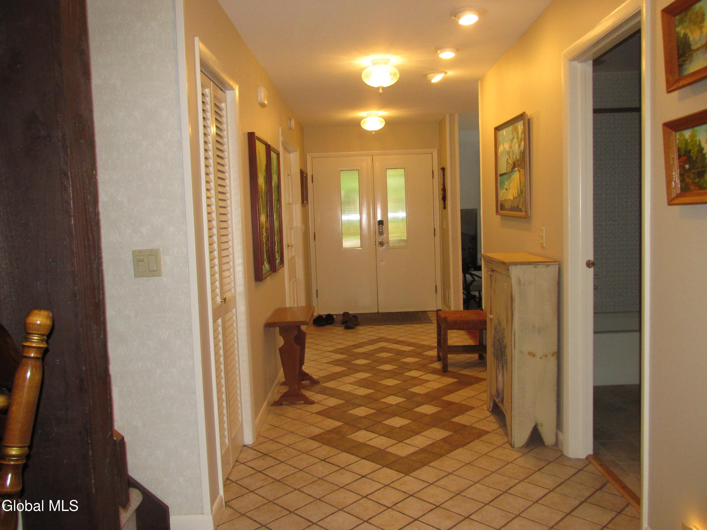 5 Stonegate Road Clifton Park, NY 12019 - Photo 37 of 48 IMG_4050