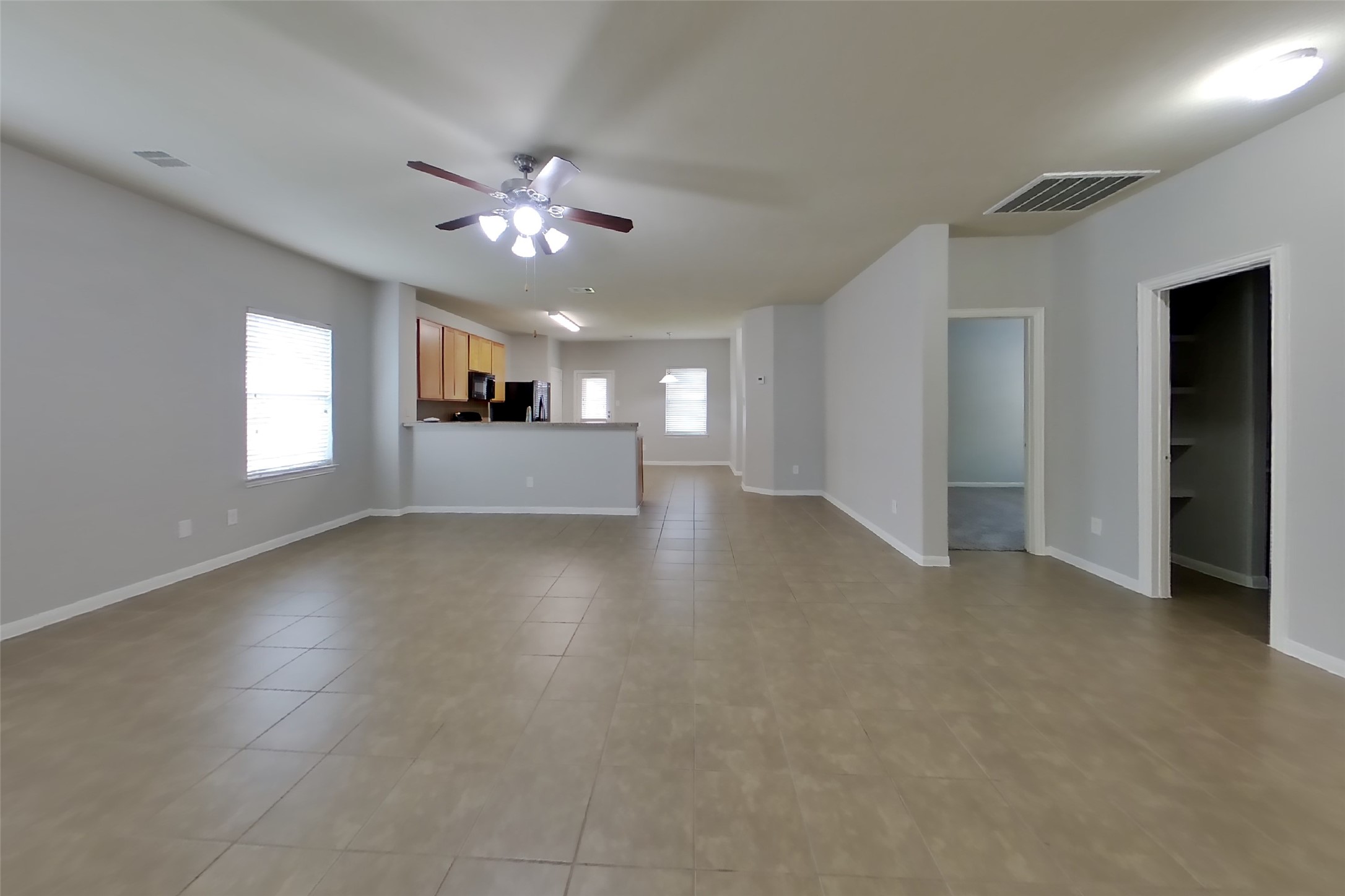 2122 Hackberry Bank Lane Rosenberg, TX 77471 - Photo 2 of 15