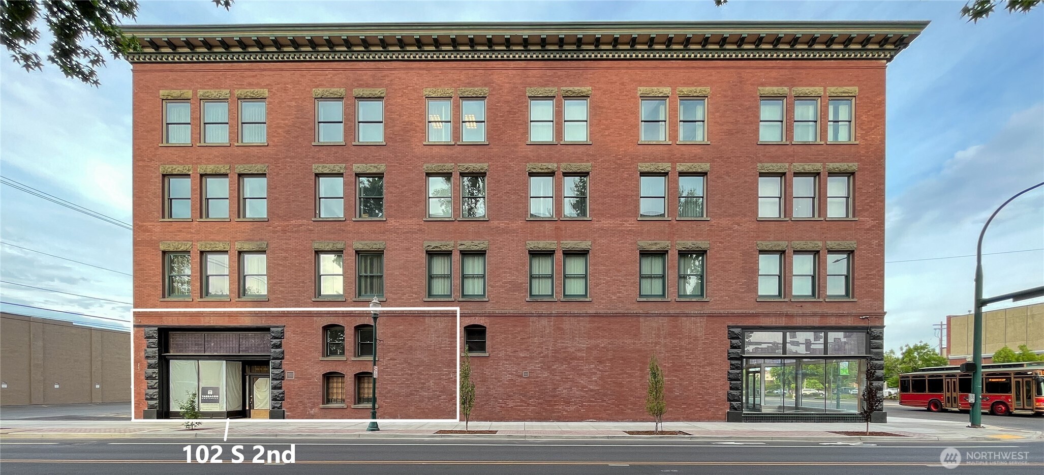 102 South 2nd Avenue Walla Walla, WA 99362 - Photo 1 of 5 a view of a large building