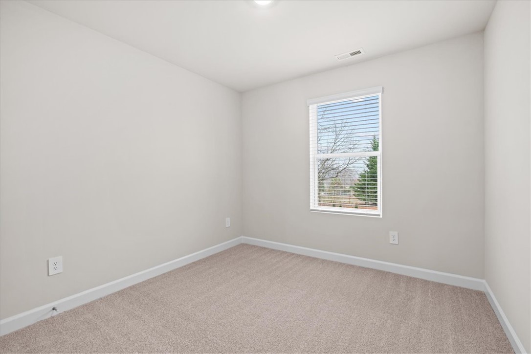 109 Kerwin Court Woodruff, SC 29388 - Photo 16 of 35