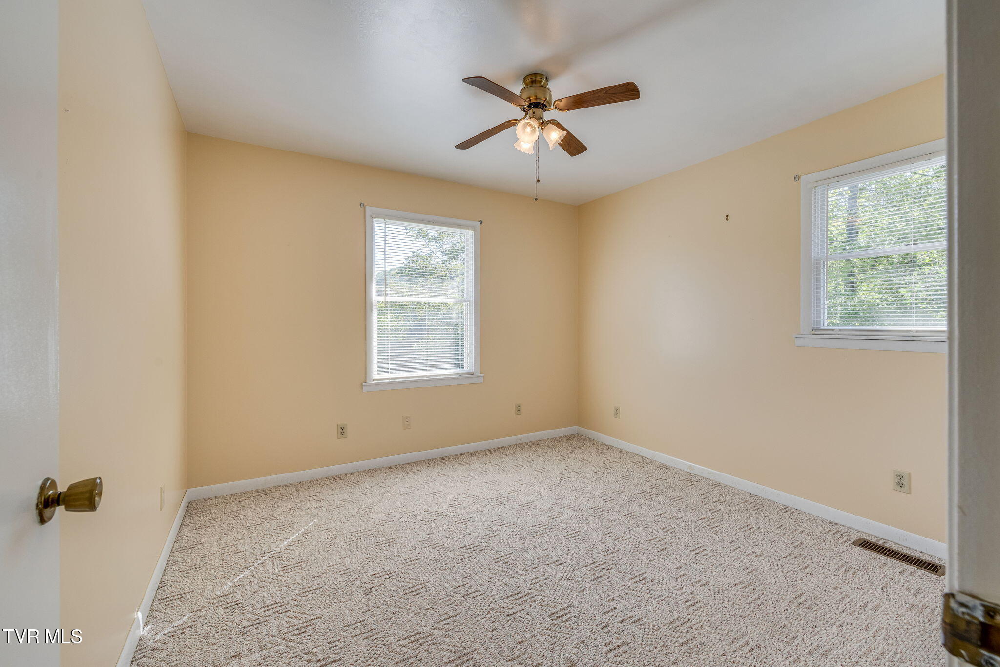 117 Kelly Road Pennington Gap, VA 24277 - Photo 20 of 41 020
