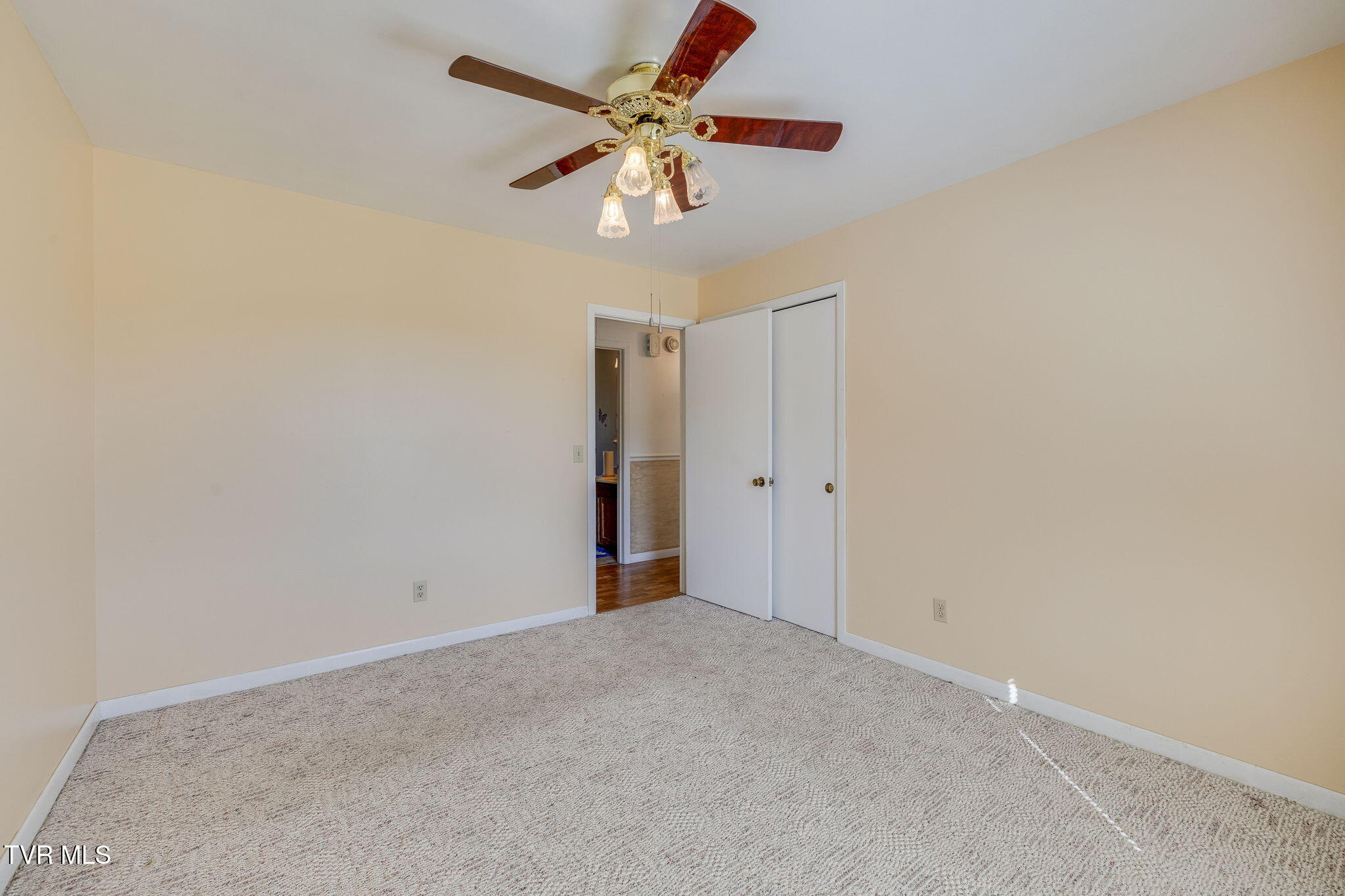 117 Kelly Road Pennington Gap, VA 24277 - Photo 24 of 41 024