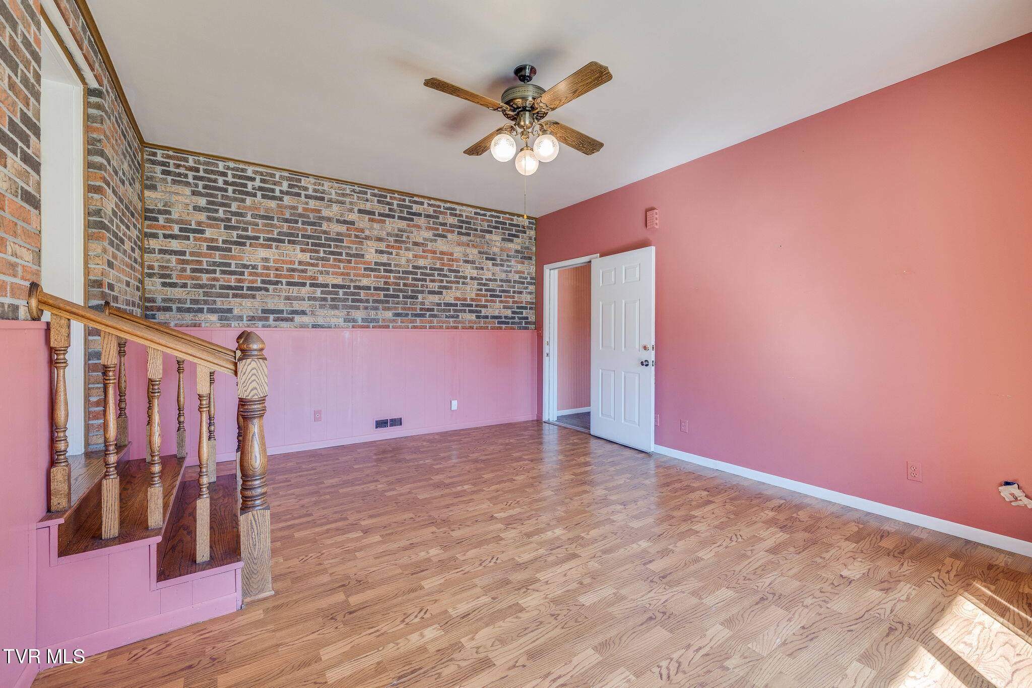 117 Kelly Road Pennington Gap, VA 24277 - Photo 26 of 41 026