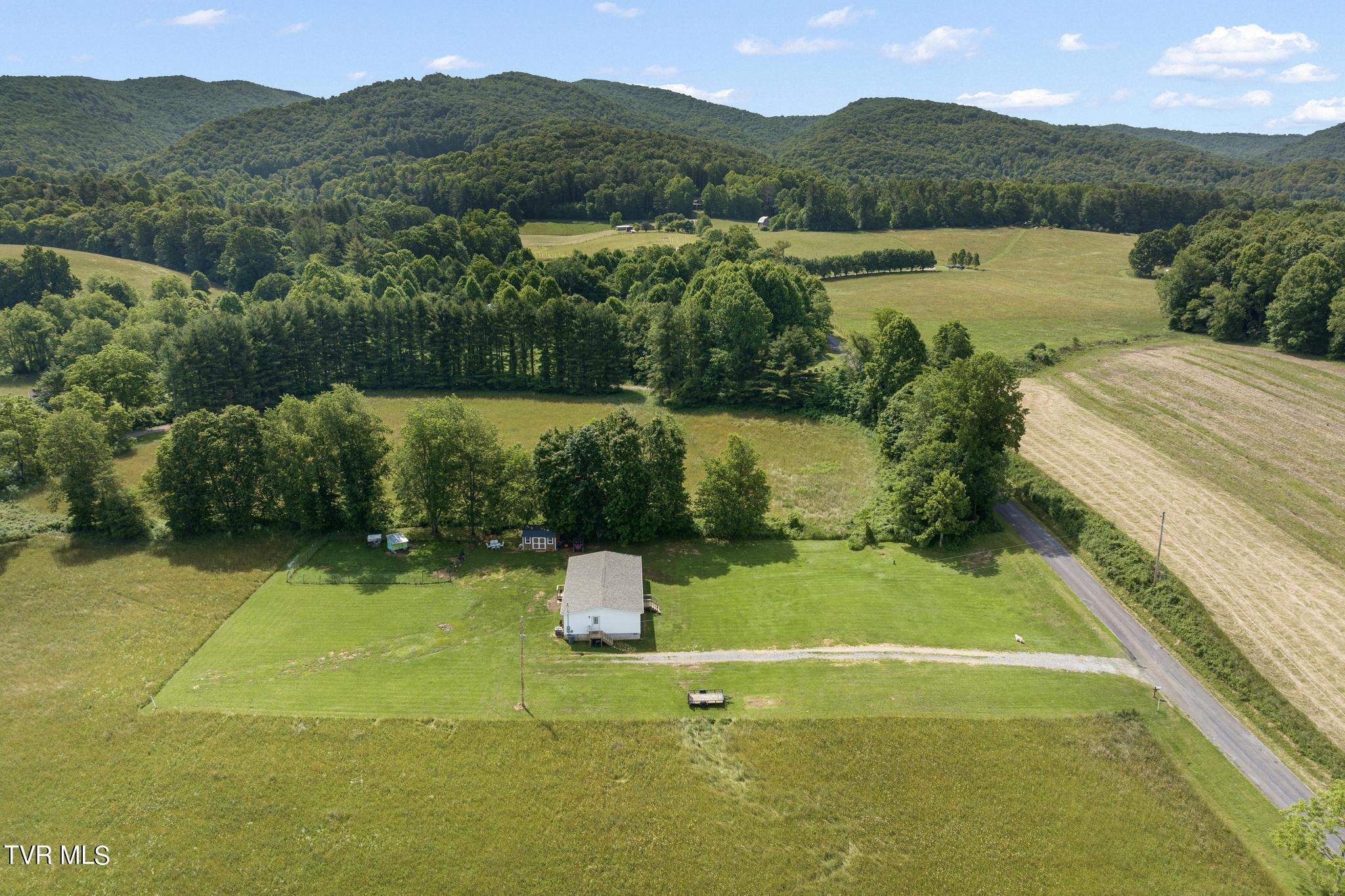 429 Gentry Road Shady Valley, TN 37688 - Photo 32 of 51 DJI_0059 - Copy