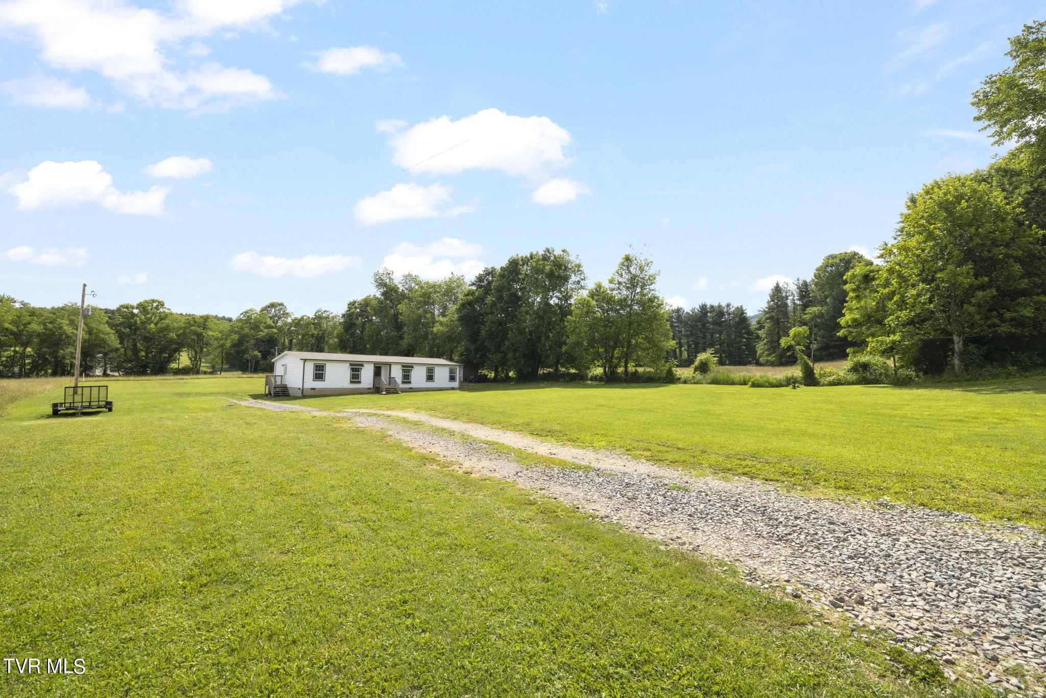 429 Gentry Road Shady Valley, TN 37688 - Photo 45 of 51 IMG_1299 - Copy