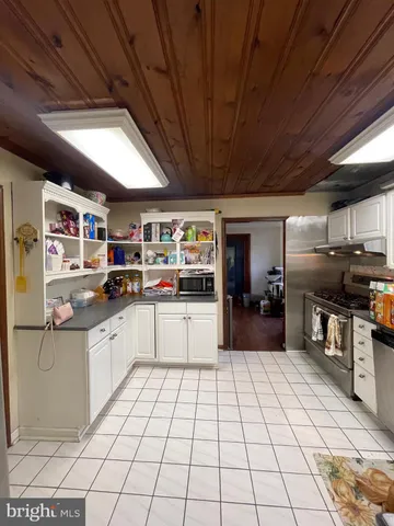 $379,999 | 150 North Smith Terrace, Clementon, NJ 08021