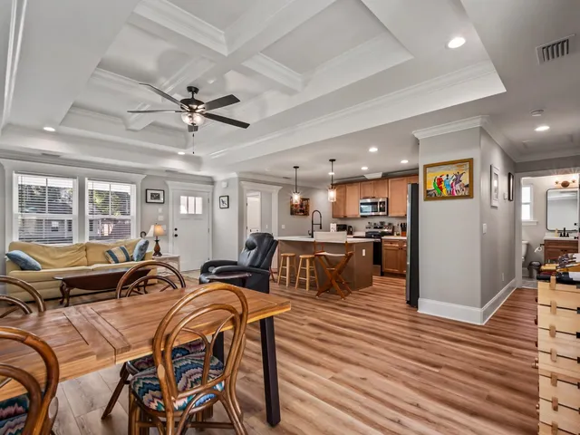 $215,900 | 30 Menomini Street, Crawfordville, FL 32327